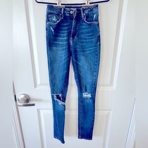 Forever 21 Women’s Ripped Skinny Jeans Size 24